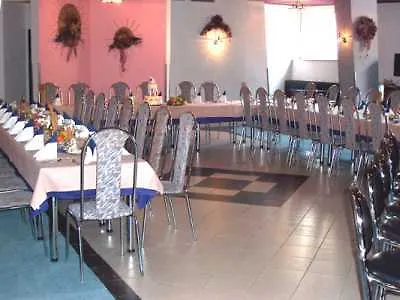 Otel U Tri Lvu 3*