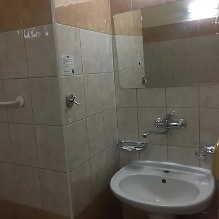 U Tri Lvu Hotel
